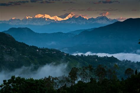 Mesmerizing Darjeeling & Kalimpong || Hill Station, India