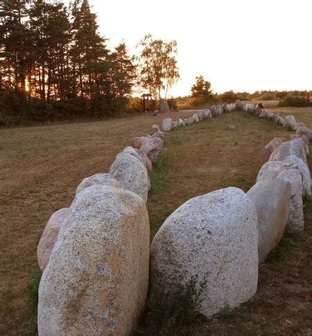 Ancient Tides: Viking Burial Rituals Were Highly Theatrical