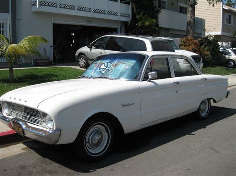 1960 Ford Falcon - Information and photos - MOMENTcar