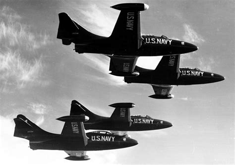 The Panther: The F9F Panther Was The First Jet-Powered Grumman Cat ...