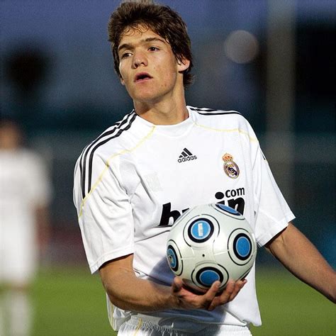 Marcos Alonso Real Madrid / Chelsea News It Was A Dream Training With ...