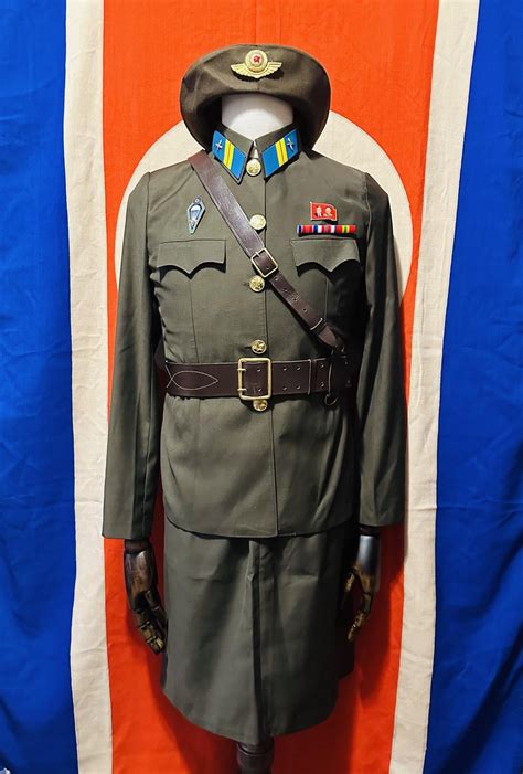 🇰🇵 Collection of North Korean Uniforms : r/Militariacollecting