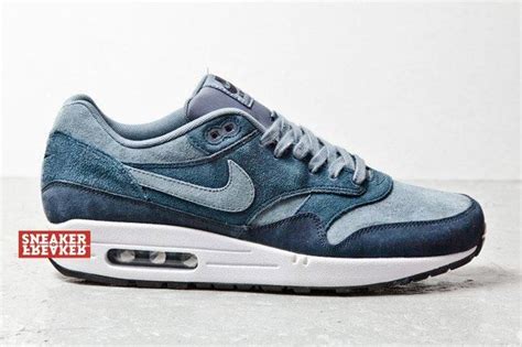 Nike Air Max 1 (Blue Suede) - Releases