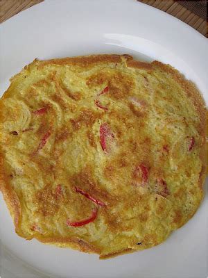 Salt & Turmeric: Malay-styled Omelette / Telur Dadar Recipe