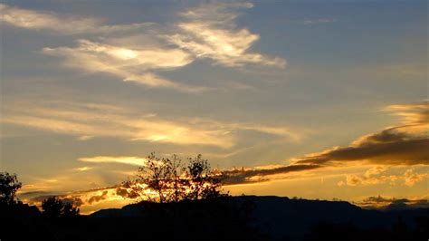 Sunrise over the Sandia Mountains... - YouTube