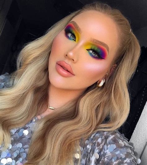 Loving everything about this glam from our babe @nikkietutorials 🌈💕 ...