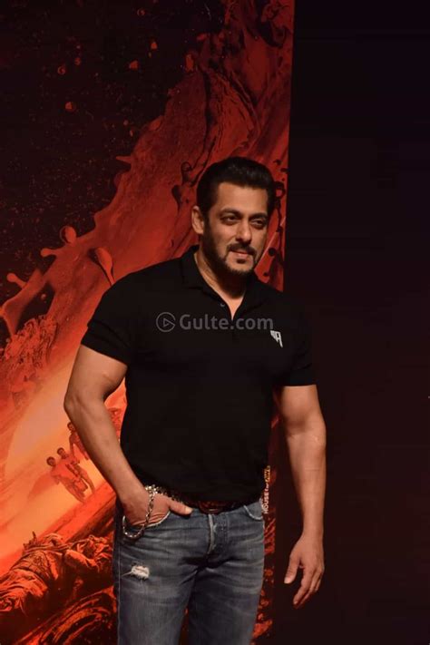 Superstar Salman Khan At 'Antim' Screening