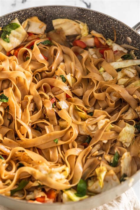 Vegan Drunken Noodles (Pad Kee Mao) - Running on Real Food