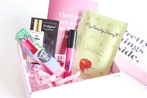 Unboxing & Review Sociolla Beauty Box Januari, Febuari & Maret | Video | Jean Milka