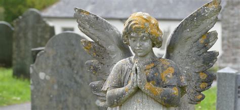 What’s an Angel Cemetery Statue? Price, Where to Buy + More | Cake Blog ...