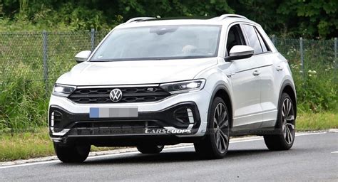 Facelifted 2022 VW T-Roc Spied Undisguised In R-Line Spec | Carscoops
