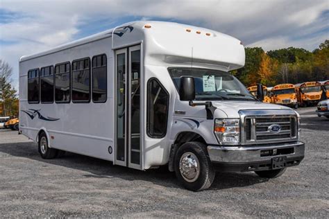 Autotrader Find: 2019 Ford E-450 Bus - Autotrader