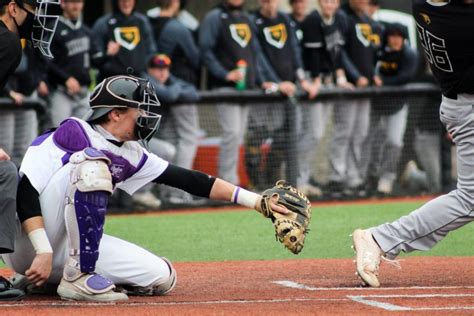 Warhawks baseball stay atop the conference - Royal Purple