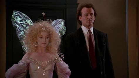 Scrooged (1988)