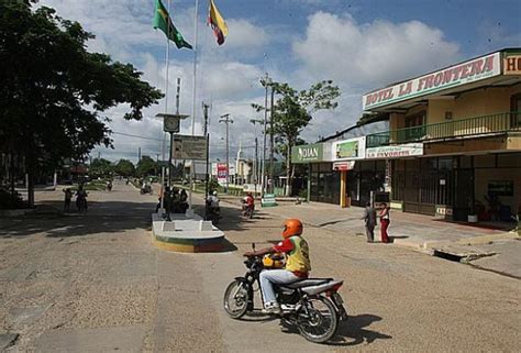 Colombia-Brazil border at Leticia/Tabatinga, heart of the Amazon ...