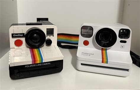 Build Complete! Lego Polaroid OneStep SX-70 Camera : r/lego