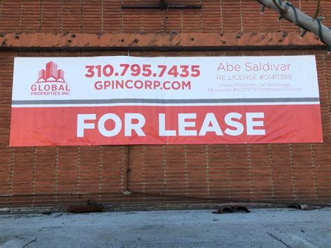 Commercial Property “For Lease” Banners Help Close Vacancies in Los Angeles!