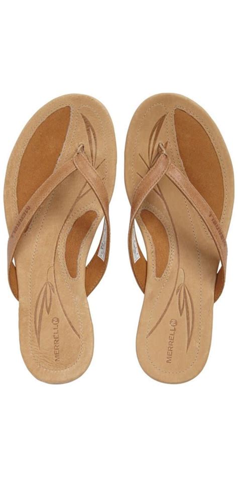 The 13 Best Sandals With Arch Support for Walking Around All Day ...