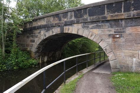 Leeds & Liverpool Canal © Ian S :: Geograph Britain and Ireland