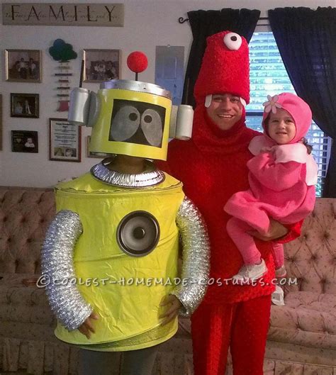 Yo Gabba Gabba Family Halloween Costume