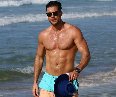 The Hottest Men of The Bachelor Australia - who gets your vote? - Mum's ...