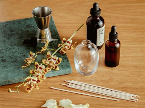 DIY: scented sticks with Cambria and tuberose