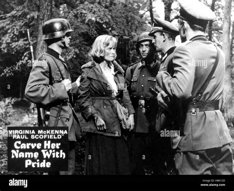 CARVE HER NAME WITH PRIDE, Virginia McKenna, 1958 Stock Photo - Alamy