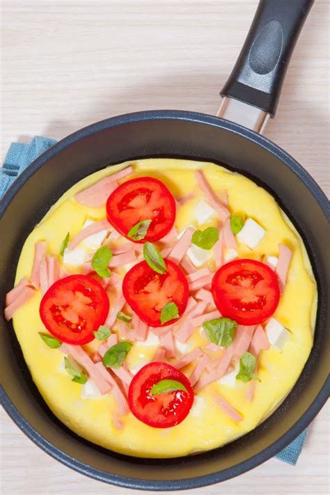 Easy Delicious Omelet Recipes | Snappy Living