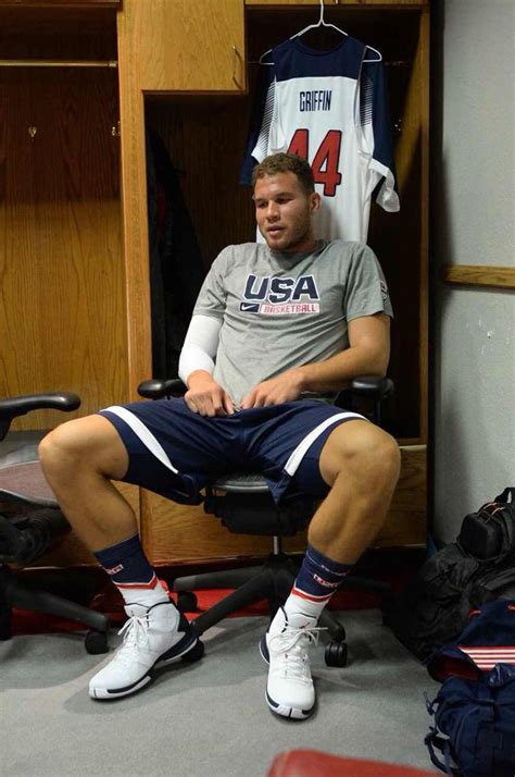 Oh my gawd. Blake Griffin Usa Basketball, College Basketball, Basketball Players, Blake Griffin ...