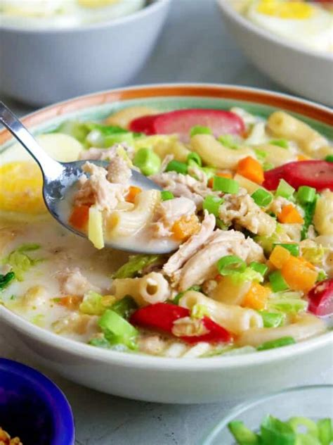 Creamy Chicken Sopas - Kawaling Pinoy