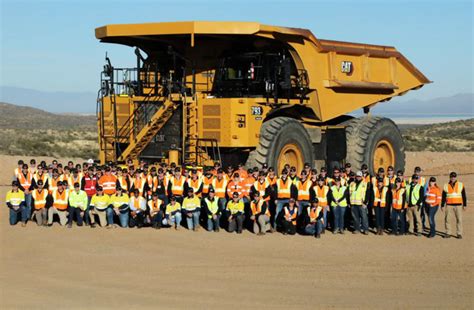 Caterpillar Demonstrates First Battery Electric Large Mining Truck ...