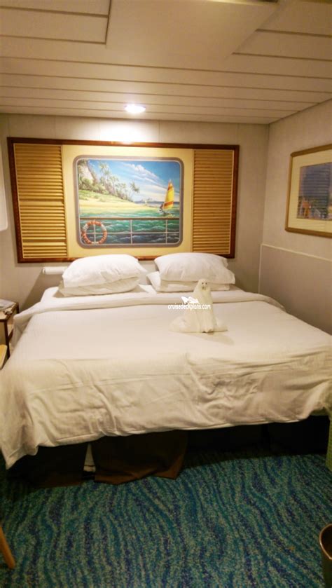 Norwegian Spirit Deck Plans, Layouts, Pictures, Videos