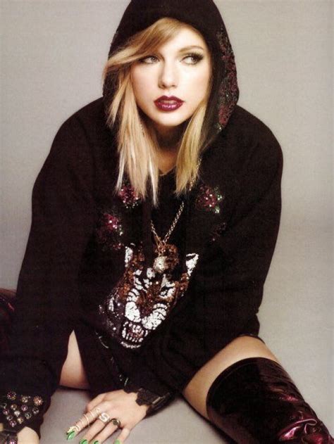 Pin op Taylor Swift Reputation | Kleding, Muzikant, Kapsels