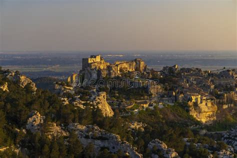 Medieval Castle and Village, Les Baux-de-Provence, Alpilles Mountains ...