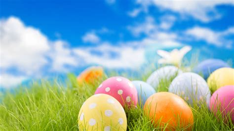 Easter Egg Screensaver | TV App | Roku Channel Store | Roku