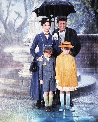 Mary Poppins [Cast] photo