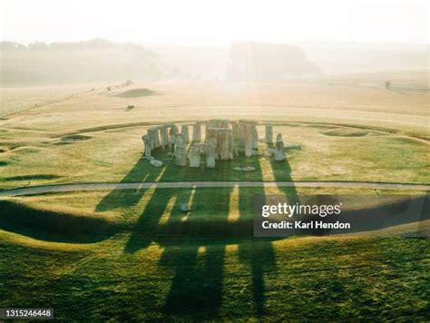 3,085 Stonehenge Solstice Stock Photos, High-Res Pictures, and Images - Getty Images