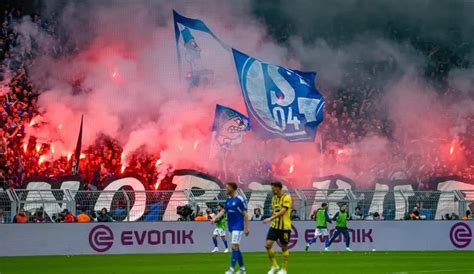 Four Schalke fans injured after violent attack