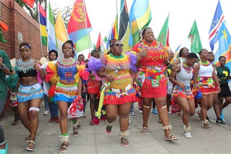 DUT Hosts A Colourful Parade in Celebration of Africa Month