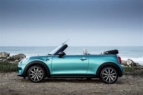 New BMW Mini Convertible launches in the UK with less "mini"