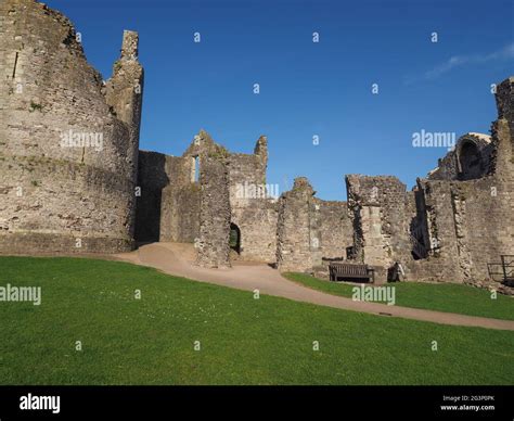 Chepstow Castle ruins in Chepstow Stock Photo - Alamy