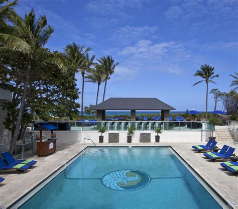 Review: Jupiter Beach Resort & Spa Mesmerizes | Luxury Hotels of Florida