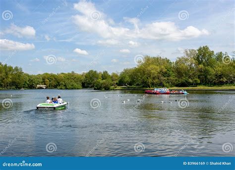 Stanley Park Blackpool Lancashire England Editorial Stock Image - Image of ducks, leisure: 83966169