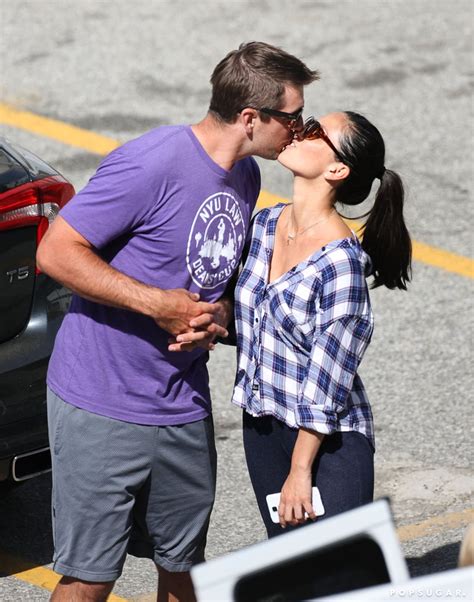 Olivia Munn and Aaron Rodgers Kissing Pictures | POPSUGAR Celebrity