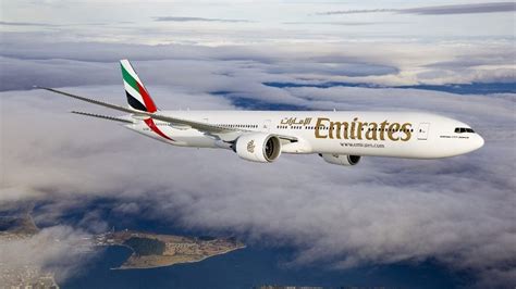 Flight review: Emirates B777-300ER business class – Business Traveller