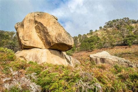 Giant Boulder | Goldfields Guide