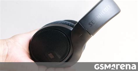 Sennheiser HD 400 Pro professional wired headphones review - GSMArena.com news