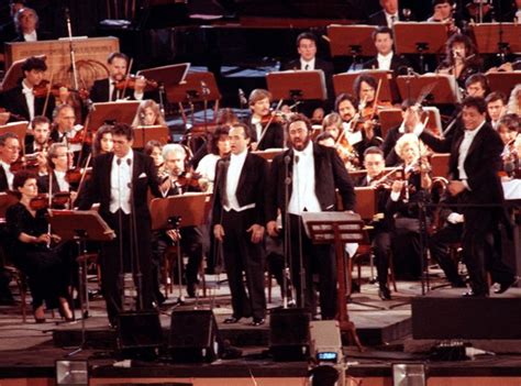 The Three Tenors at the World Cup - 1990 - Luciano Pavarotti - 15 facts you never... - Classic FM