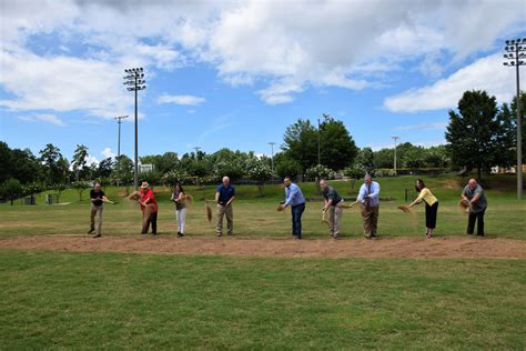 Kennesaw held groundbreaking for new recreation center on Wednesday ...