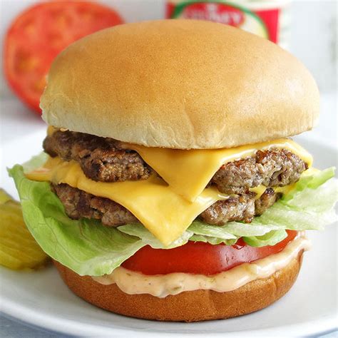 In-N-Out Burger Recipe Copycat - Make amazing burgers at home!